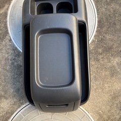 ハイエース　コンソールの画像