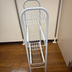無料でお譲りいたします！ラックの画像