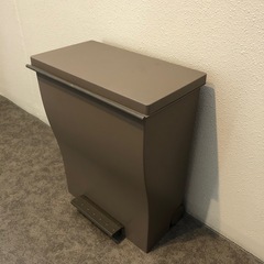 ゴミ箱kcud ワイドペダルペール オールブラウンの画像
