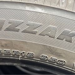 215/55/18 ブリヂストンスタッドレスVRX3 4本の画像