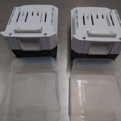 マキタ　Makita　充電式ミニ生垣バリカン　バッテリー２個付き　MUH265DSHの画像