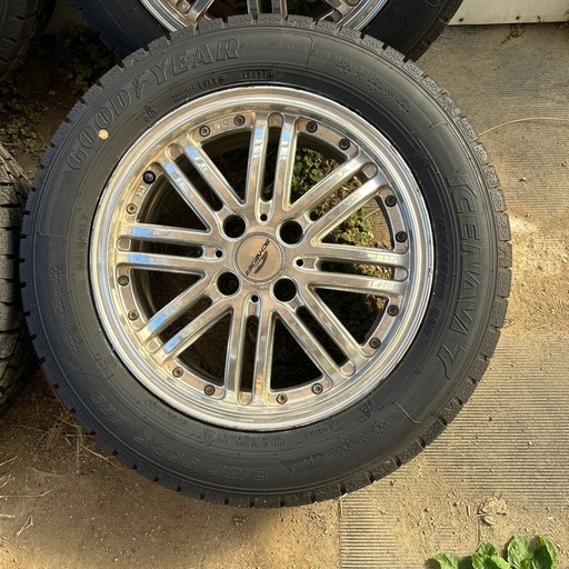 終了 プリウス 4穴 スタッドレスアルミセット 185/65R15    PCD100