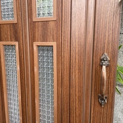 アコーディオンドア パネルドア 木目 厚さ17ミリ の画像