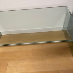 ガラス製 テレビ台 モニター台 クリア系 シンプルの画像