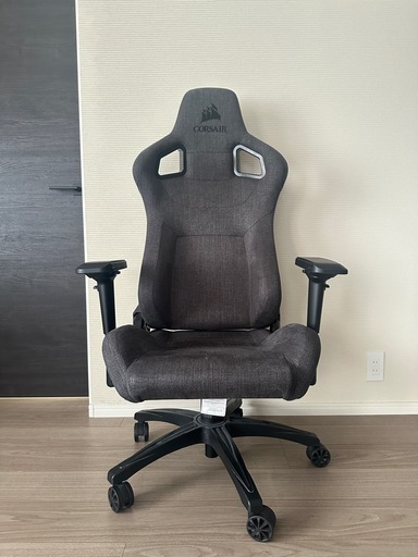 コルセア ゲーミングチェア　T3 RUSH