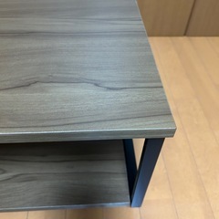 テレビボードの画像