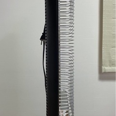 【元値17000円】首振りで部屋中暖かく♪22年製　山善 YAMAZEN ツインヒートプラス TWINHEATPLUS DBC-SK122-AB 障害物センサー搭載　遠赤外線ヒーターの画像