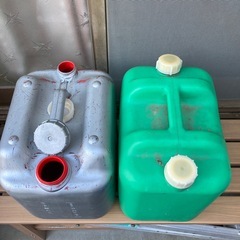 灯油タンク　ポリタンク　灯油缶　ポリ缶　20L 灯油容器　ポリエチレンの画像