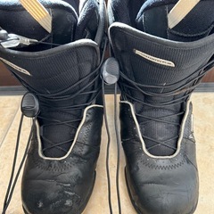 スノーボードセット　板、ブーツ、ビンディングの画像