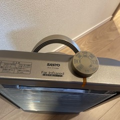 サンヨー SANYO 遠赤外線ヒーター ブラウン RX-FH9Bの画像