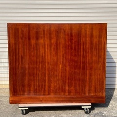 M1122702N 仙台箪笥 漆塗り 四段 装飾金具 古家具 伝統工芸品 鍵付き 宮城県 引き取り 当時物 中古品 現状品の画像