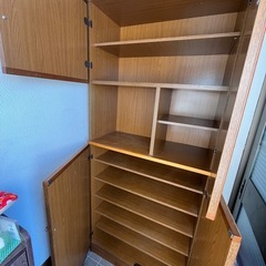 【破格！本日限定◎】下駄箱　収納たくさん　鏡付き　扉の画像