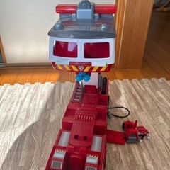 パウ・パトロール アルティメット DXレスキュービークル マーシャル アルティメットファイヤートラックの画像
