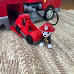 パウ・パトロール アルティメット DXレスキュービークル マーシャル アルティメットファイヤートラックの画像
