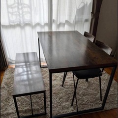 ダイニングテーブルセットの画像