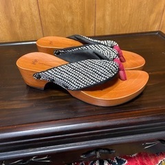 定価2万くらい新品未使用　水鳥みずとり下駄サンダルの画像