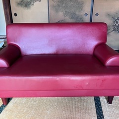 レッド　ソファー　2人掛け
の画像