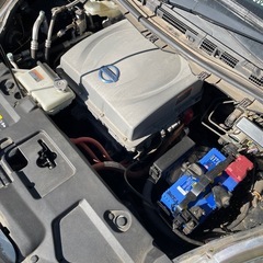 日産リーフ電気自動車の画像