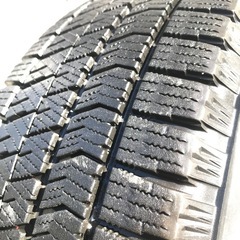 スタッドレスタイヤ　195/65/15 ステップワゴン、ノア、ヴォクシー　2022年製造の画像
