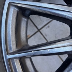 スタッドレス　205/60R 16  VELVA。 の画像