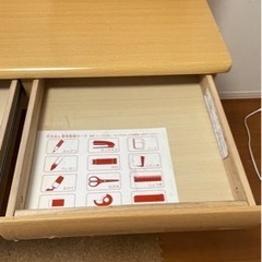 無料　こども用学習机の画像