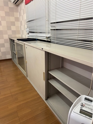 事務デスク