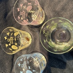 ピーターラビットグラス4個セットの画像