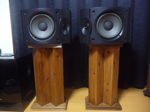 引取限定BOSE 301V ペア 中古品 天吊り金具・自作スピーカースタンドの