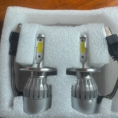 LEDヘッドライト H4 HI-LOWの画像