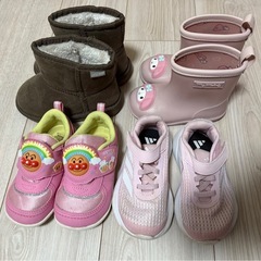 【美品】まとめ売り　ベビー・ガールズ　シューズ　14〜15cmの画像