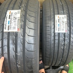 YOKOHAMA タイヤ　ブルーアール　245／40R20の画像