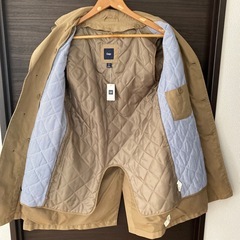 GAP ベージュステンカラーコートの画像