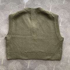 ニットベストの画像