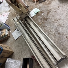 鉄屑　介護用昇降機の画像