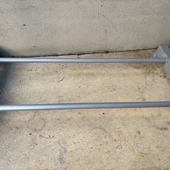 キャスター付き高さ調節パイプハンガーラック　無料で差し上げますの画像