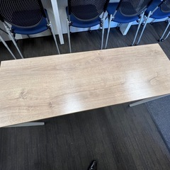 パソコンデスク
の画像