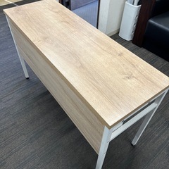 パソコンデスク
の画像