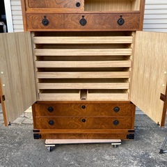 M1122703N 引き取り 宮城県 和服箪笥 和箪笥 和服タンス タンス 着物タンス 古家具 和室 桐 鍵 嵐山 当時物 中古品 現状品の画像