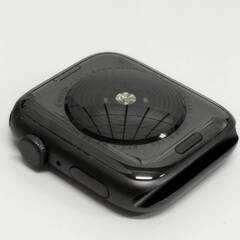 Apple Watch SE 第1世代/GPS/44mm/A2352/スペースグレー〈MYDT2J/A〉の画像