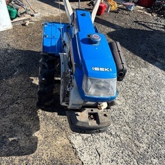 イセキ耕運機の画像