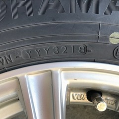 スタッドレスタイヤ　ヨコハマアイスガードiG60 195/60R15 セレナ、ノア、ヴォクシーの画像