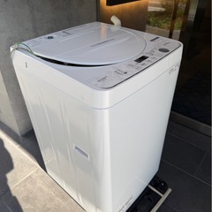 【SHARP】シャープ 全自動電気洗濯機 ES-GE5F-W 2022年製 5.5kg ホワイト 動作確認済 生活家電 一人暮らし 縦型洗濯機 高年式 Y1236の画像