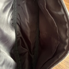 ラウンドミニショルダーバッグ 黒 UNIQLOの画像