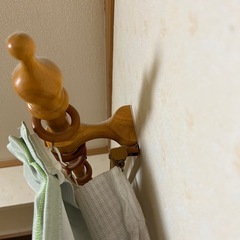 カーテン カーテンレール 木製 180cmの画像