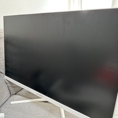ゲーミングモニターホワイト　JapanNextの画像