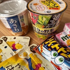 お菓子、カップスープ、味噌汁セットの画像