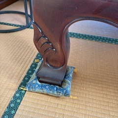 立派な机の画像