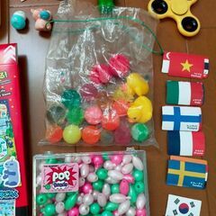 子供　おもちゃ 小物　いろいろの画像
