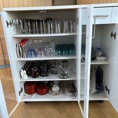 収納家具の画像