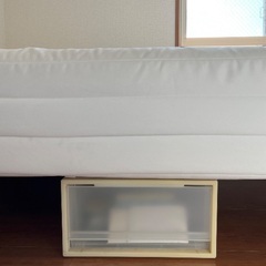 【無印良品】セミダブルベッド　足付きマットレス　引き取り希望の画像